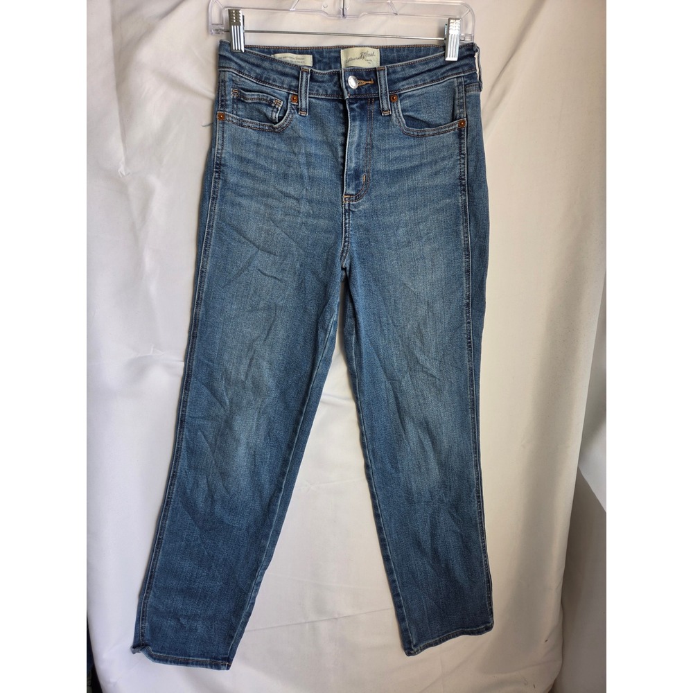 Universal Thread Everyday Straight Jeans Women Blue Medium Straight High